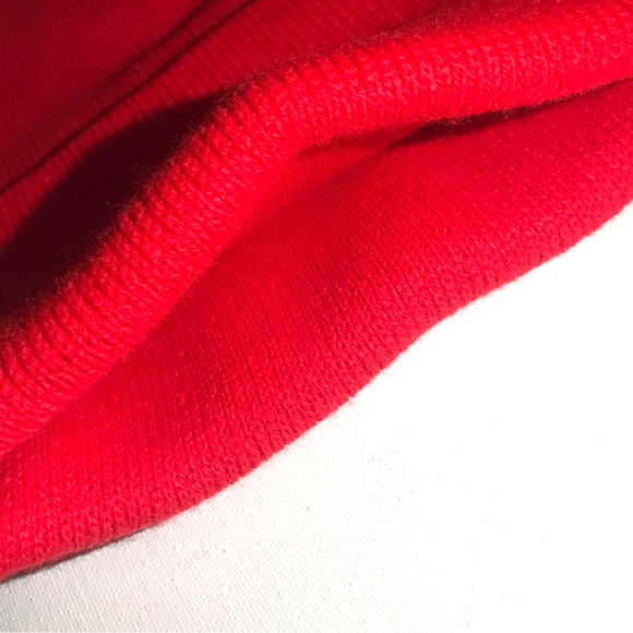 FINAL PRICE CLOSET CLOSING ❤️CARHARTT 🔥 FIRE RED BEANIE ❤️ - Picture 5 of 9